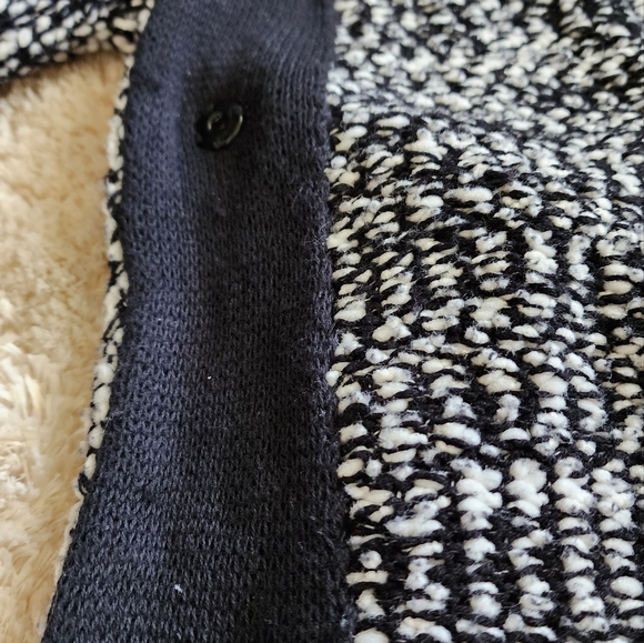 Thick woven coat - Picture 8 of 8